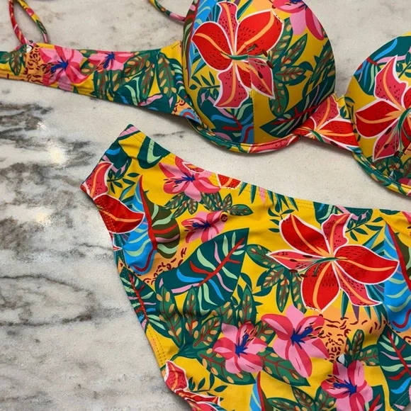 [NWT] Tropical Floral Bikini • SHIEN - Picture 5 of 7